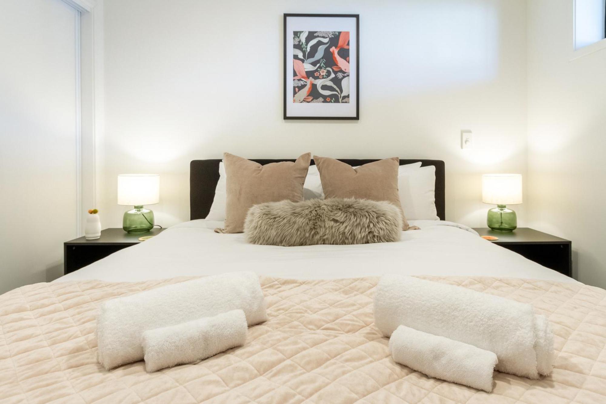 Cozy 1-Bed Apartment With Park Views, Sleeps 4 Κράισττσερτς Εξωτερικό φωτογραφία