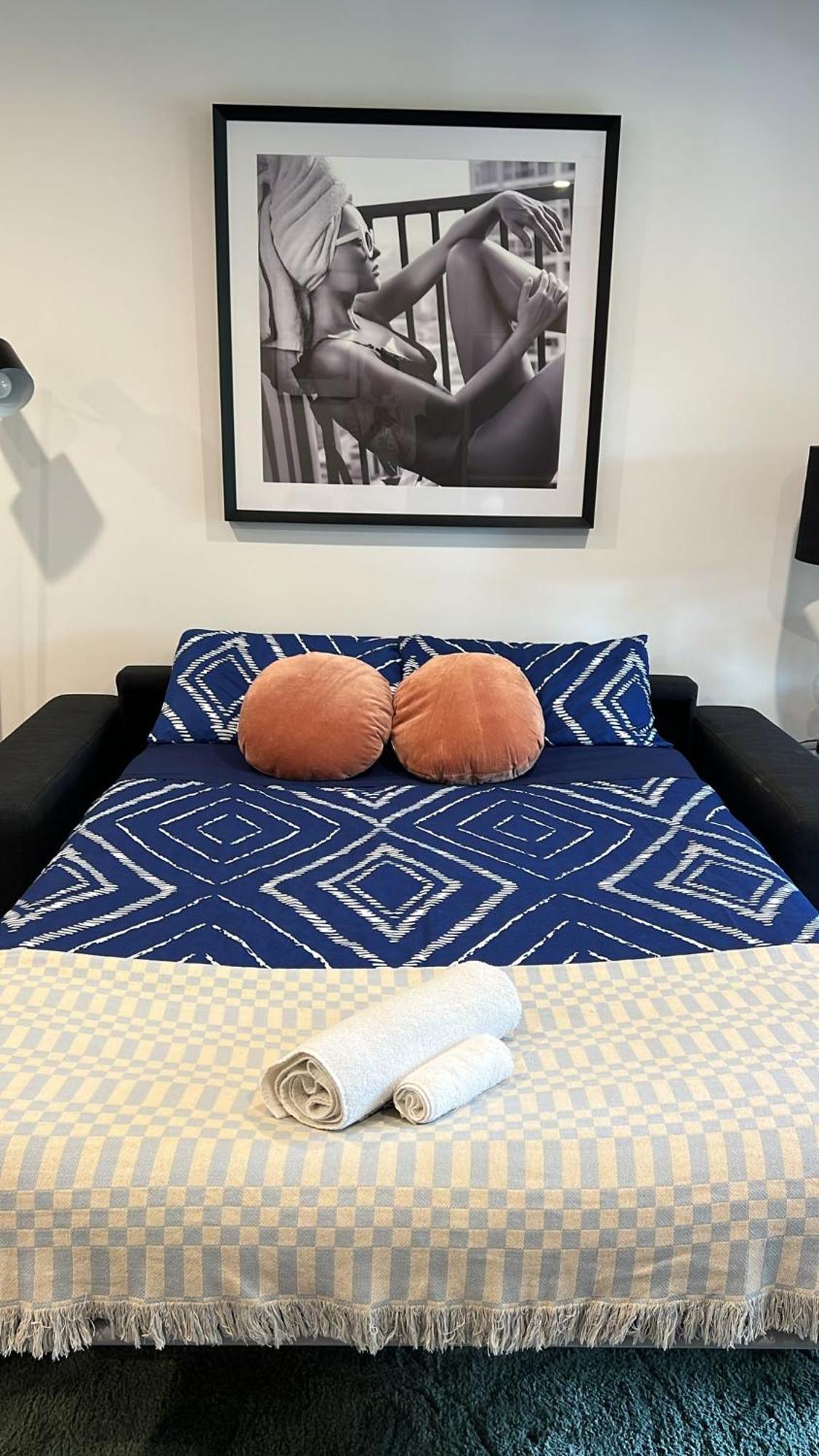 Cozy 1-Bed Apartment With Park Views, Sleeps 4 Κράισττσερτς Εξωτερικό φωτογραφία